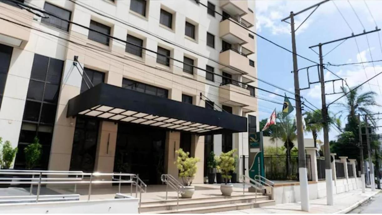 Q-flat Luxo - Faria Lima Apartment